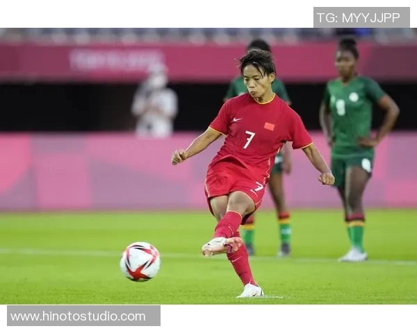 王霜:从足球场上的璀璨明星到女性运动员的榜样之路