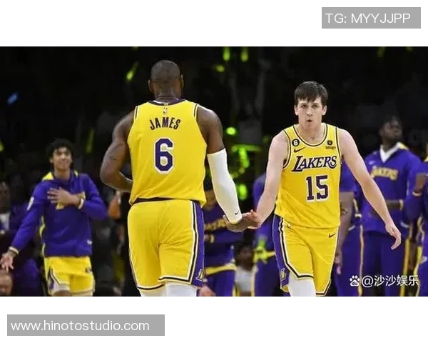 湖人主力控卫射手受伤，球队战绩下滑，未来该何去何从？