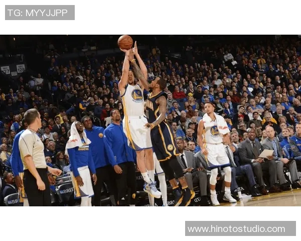 汤普森大放异彩，砍下季后赛生涯新高30分：他是如何做到的？